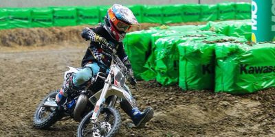 inCompare unterstützt Motocross-Talent