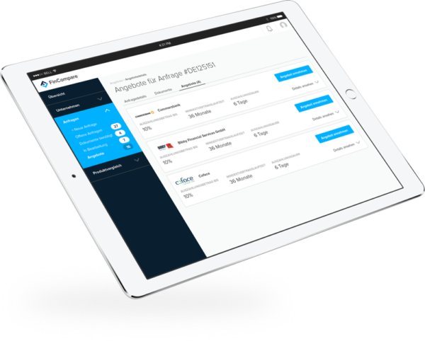 Firmenkredit-4 Tablet, auf dem verschiedene Finanzierungsangebote angezeigt werden.