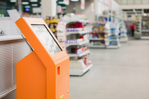 Self-Service Kiosksystem Smart Stores als moderner stationärer Hand