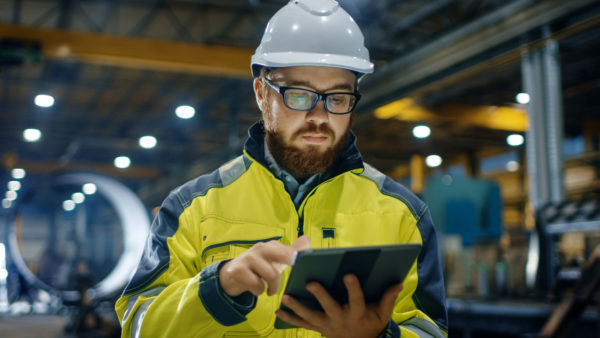 Fabrik Metallverarbeitung Leasing von Maschinen für die Metallverarbeitung für mittelständische Unternehmen