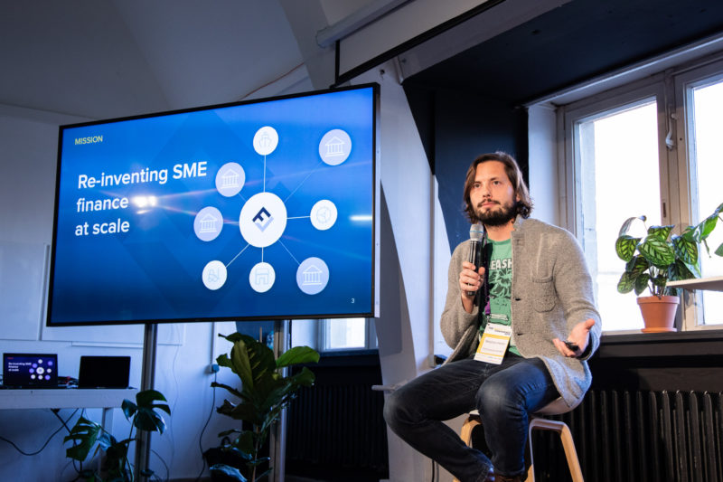 Stephan Heller präsentiert das Thema Marketplaces