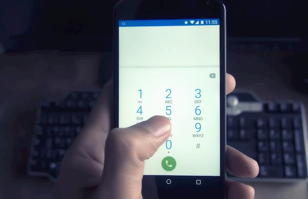 Telefonisch Kontakt aufnehmen
