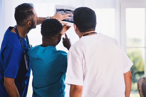 Diagnose beim Arzt Ärztliche System in Deutschland