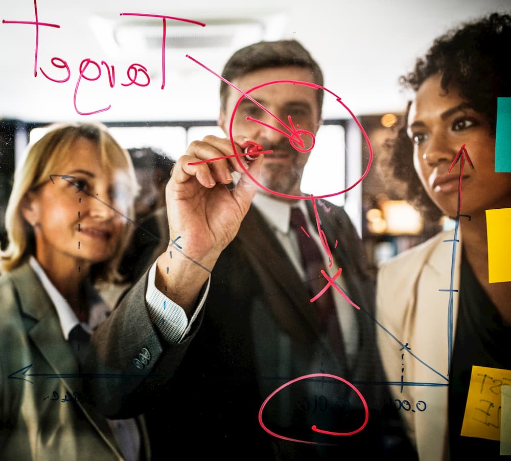 Startups und KMUs passen in der Industrie 4.0 gut zusammen Startups Industrie 4.0