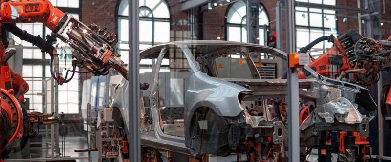 Aufgrund von Corona benötigt die Autobranche Hilfen